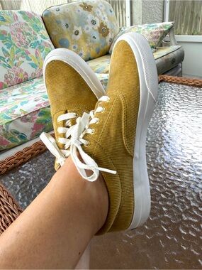 Keds Triple Kick Corduroy Sneakers Mustard Yellow EUR 37.5 US 7